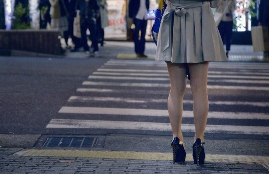 Nữ sinh tự đăng nhật ký bán dâm lên mạng, bị nghi nhiễm HIV khiến nam sinh trong trường hoang mang