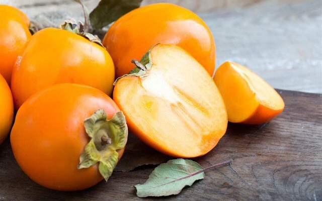 Tin tức đời sống mới nhất ngày 10/12: Loét dạ dày chỉ vì 5 quả hồng ngâm