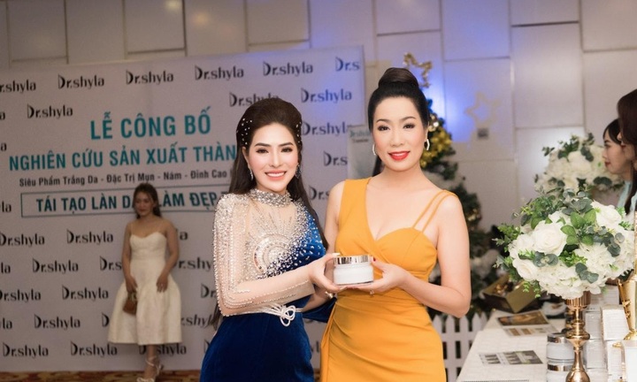 Thương hiệu Dược mỹ phẩm Dr.Shyla Transinone sản phẩm làm đẹp của thập kỉ mới