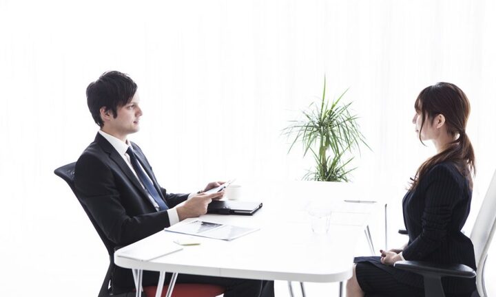 5 lí do nên nộp hồ sơ ở các trang web tìm việc uy tín