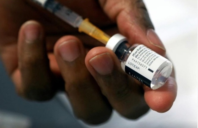 Vaccine COVID-19 Pfizer-BioNtech được đưa vào danh sách sử dụng khẩn cấp của WHO