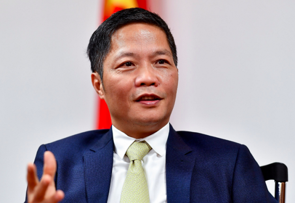 Nỗ lực giảm tình trạng lúc “nóng” lúc “lạnh” trong phát triển năng lượng tái tạo