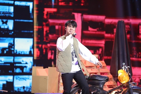 Đạt G - từ chàng trai giao hàng đến giọng ca