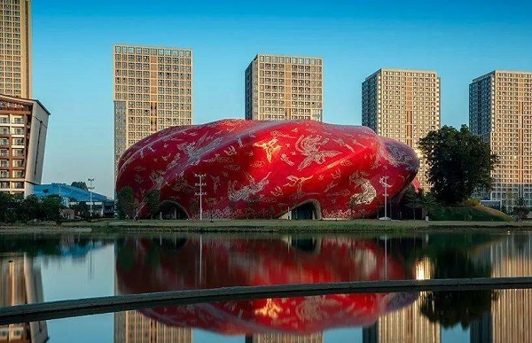 Tòa nhà xấu xí nhất Trung Quốc: Rộng hơn 30.000m2, ý tưởng nhân văn nhưng lại gây nhức mắt