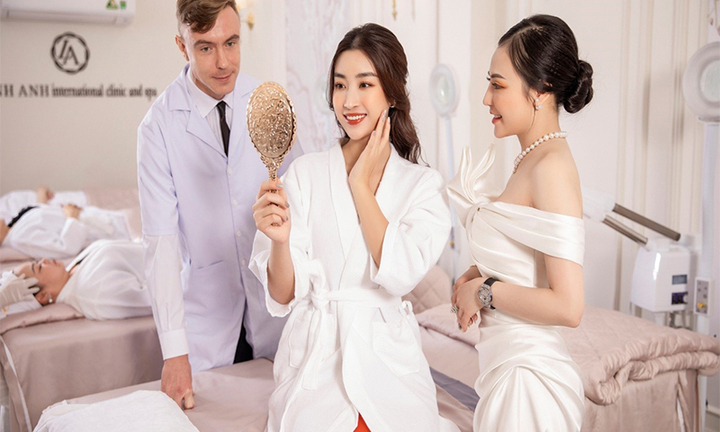 Hoa hậu Đỗ Mỹ Linh trở thành đại sứ thương hiệu Thẩm mỹ Quốc tế Linh Anh