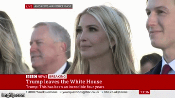 Phản ứng của Ivanka Trump khi nghe cha phát biểu cuối nhiệm kỳ