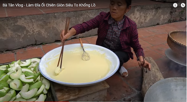 Bà Tân Vlog tiếp tục khiến dân mạng 