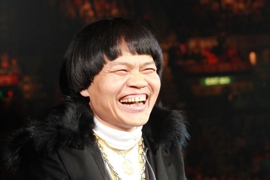 Sao nam xấu nhất màn ảnh Hoa Ngữ: Phá sản, tự sát bất thành rồi vực dậy thành đại gia như trong phim