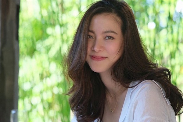 Loạt ảnh thẻ thời đi học khẳng định nhan sắc 