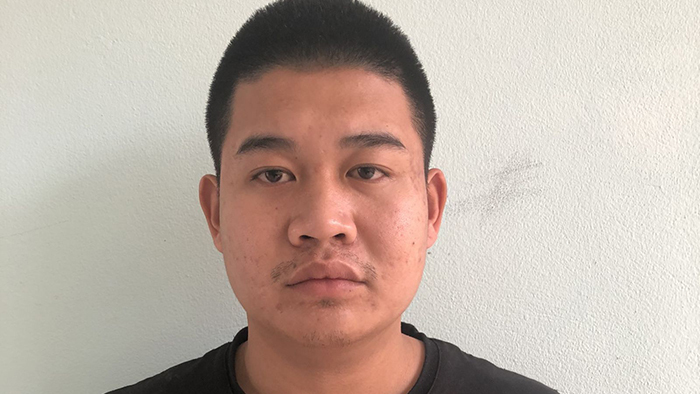 Tống tiền bạn gái quen qua mạng, Trưởng 