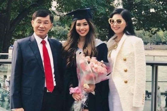 Tỷ phú Johnathan Hạnh Nguyễn lần đầu nói về việc thuê chuyên cơ 10 tỷ đưa con gái về nước tránh dịch