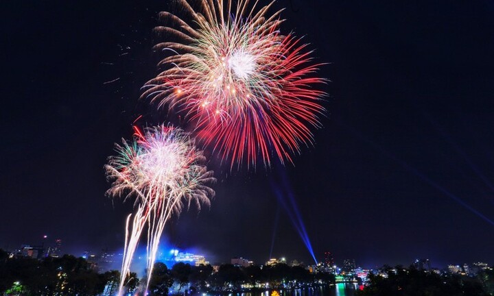 Hà Nội sẽ không bắn pháo hoa vào dịp 30/4