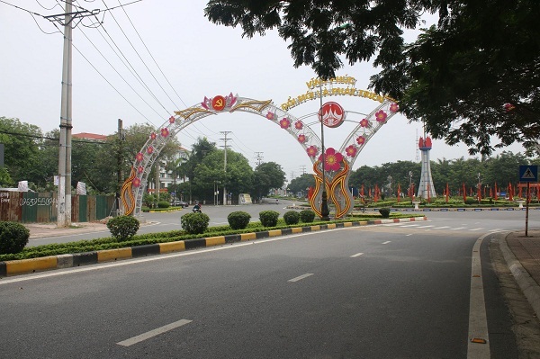 Vĩnh Phúc: Đình chỉ Chủ tịch UBND phường do lơ là phòng chống dịch COVID-19