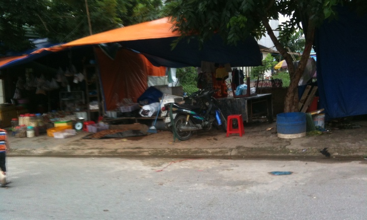 Án mạng xuất phát từ tiếng cãi vã của hai người đàn bà bán rau!