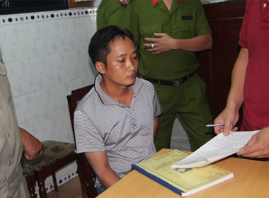 Lời khai của hung thủ tạt a xít 5 cô gái rúng động Sài Gòn