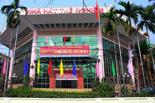 Hiệu trưởng trường Xiếc liên tục bị giáo viên dọa giết (Kỳ 1)