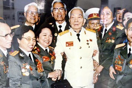 Sẽ phong hàm Đại Nguyên soái với Đại tướng Võ Nguyên Giáp?