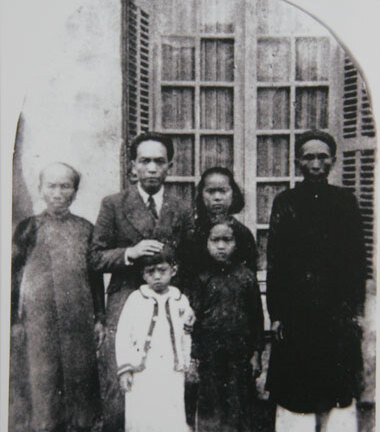 Thước phim quay chậm về cuộc đời và sự nghiệp của Đại tướng Võ nguyên Giáp