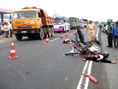 Đâm chết 2 người, nhiều người bị thương vẫn cho hưởng... án treo