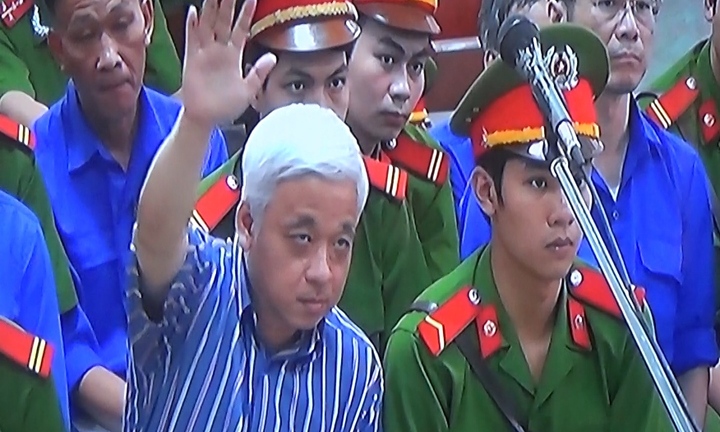 Bầu Kiên đề nghị HĐXX nhận đơn khiếu nại kêu “oan”