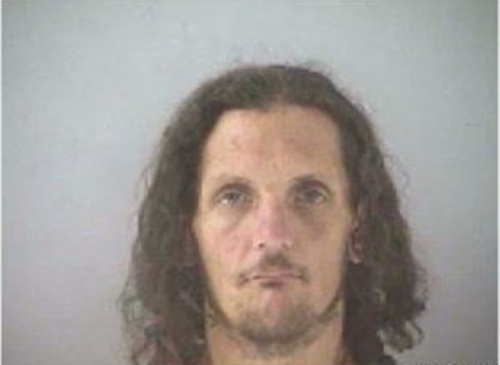 Vào tù vì quan hệ với… bí ngô hàng xóm