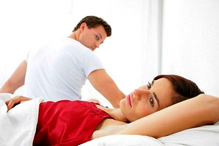 Làm gì khi bỗng nhiên “lãnh cảm” với sex?