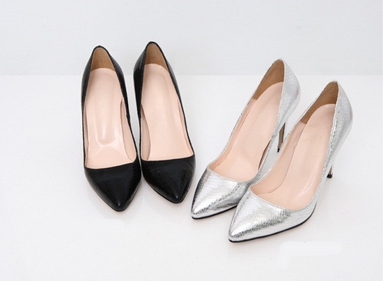 Bắt kịp xu hướng giày cao gót đẹp mê ly cho quý cô công sở