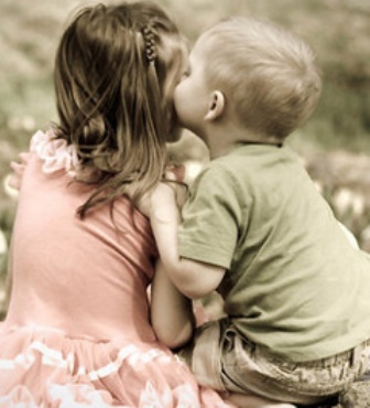 Bàng hoàng con yêu... từ thuở lên ba