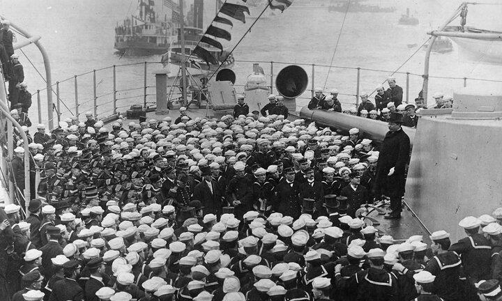 Hình ảnh hiếm thấy về Hải quân Mỹ