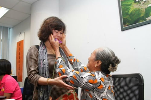 VTV có nên xin lỗi nhà ngoại cảm Phan Thị Bích Hằng?