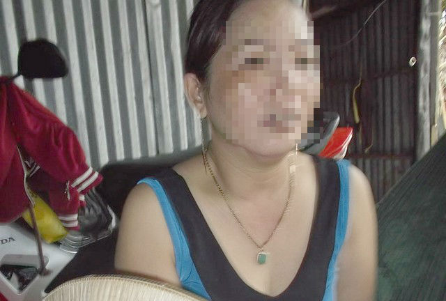 Người phụ nữ phải quỳ gối xin “phi công trẻ” chấm dứt quan hệ