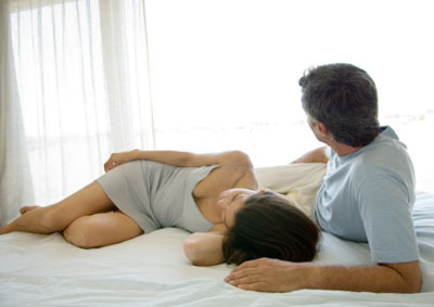 Chồng say đắm người tình dù có vợ đẹp, con ngoan