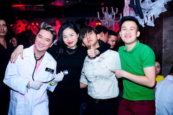 Vụ Đàm Vĩnh Hưng đóng giả bác sĩ Cát Tường: Chế tài nào xử phạt?