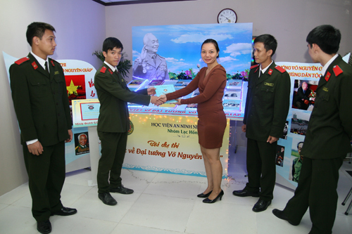 Bất ngờ với “siêu phẩm” dự thi viết về Đại tướng Võ Nguyên Giáp