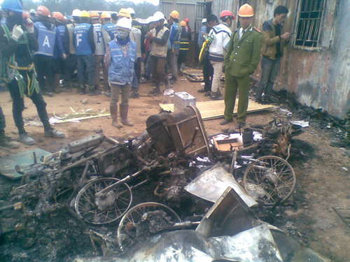 Vụ xô xát ở nhà máy Samsung: Nguyên nhân vì... một gói xôi?