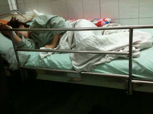 Những tiết lộ “sốc” của bác sĩ phẫu thuật chuyển đổi giới tính