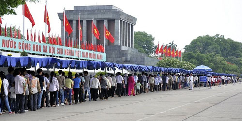 Đêm Giao thừa đặc biệt của lòng dân hướng về Người