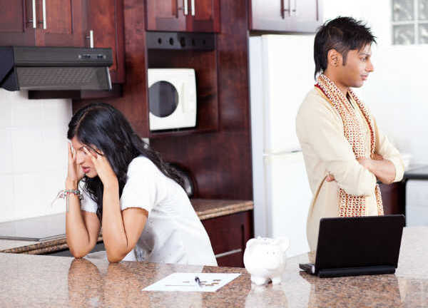 Nguyên nhân nào khiến hôn nhân tan vỡ?