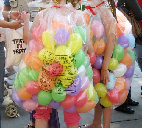 Những bộ trang phục Halloween “độc” và ấn tượng nhất thế giới