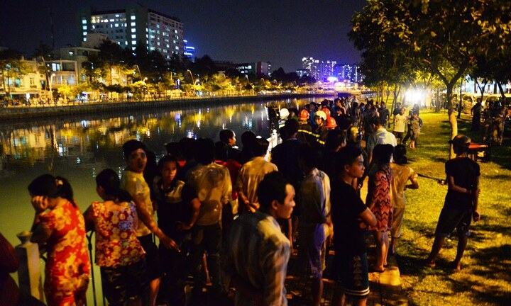 Trộm laptop trong khách sạn, nam thanh niên nhảy kênh tử vong