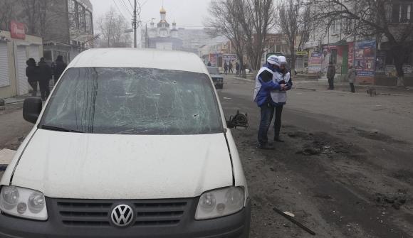 Ukraine: Phe ly khai giành thêm 2 vùng gần sân bay Donetsk
