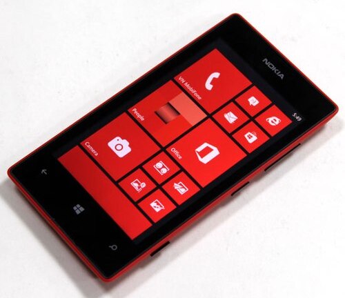 Nokia Lumia 520 giá 600.000 đồng được rao bán trên mạng