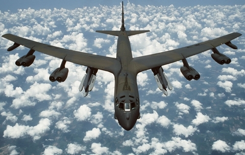 Chuyên gia Nga: Mỹ thách thức Trung Quốc trên Biển Hoa Đông