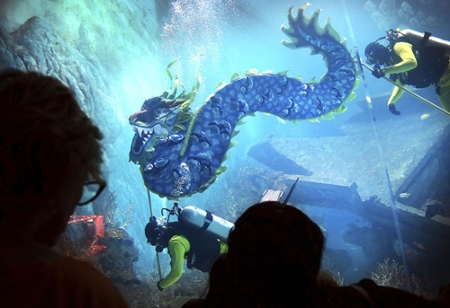 Hình ảnh thế giới đón năm Giáp Ngọ