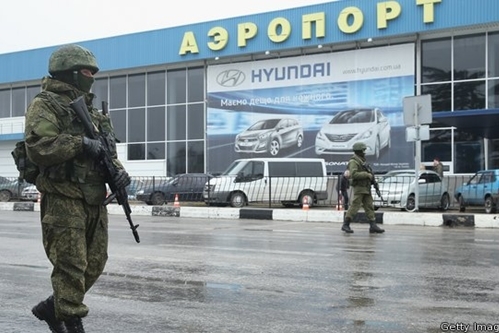  “Những người lịch sự” trên bán đảo Crimea