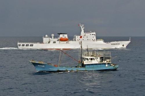 Trung Quốc đuổi tàu Philippines ở vùng biển Trường Sa