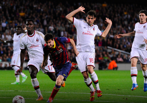 Lionel Messi lập cú đúp: Tiếng gầm của “người khổng lồ”