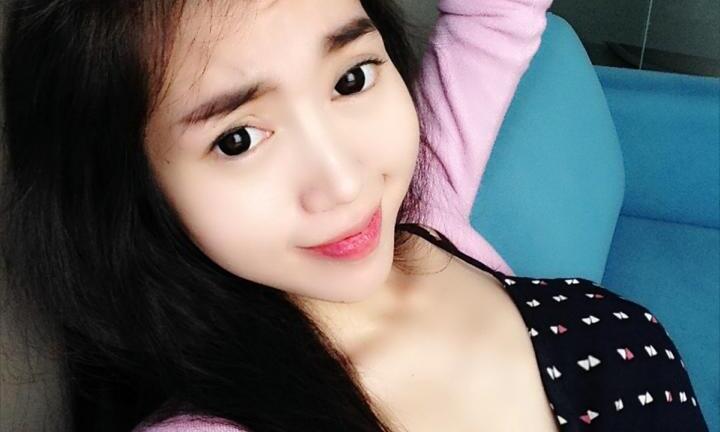 Elly Trần: Chưa cởi đã nóng