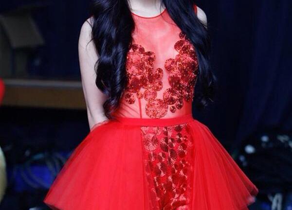 Hương Tràm: Trả lời về chuyện 