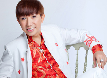 Long Nhật tấn công thị trường âm nhạc miền Nam